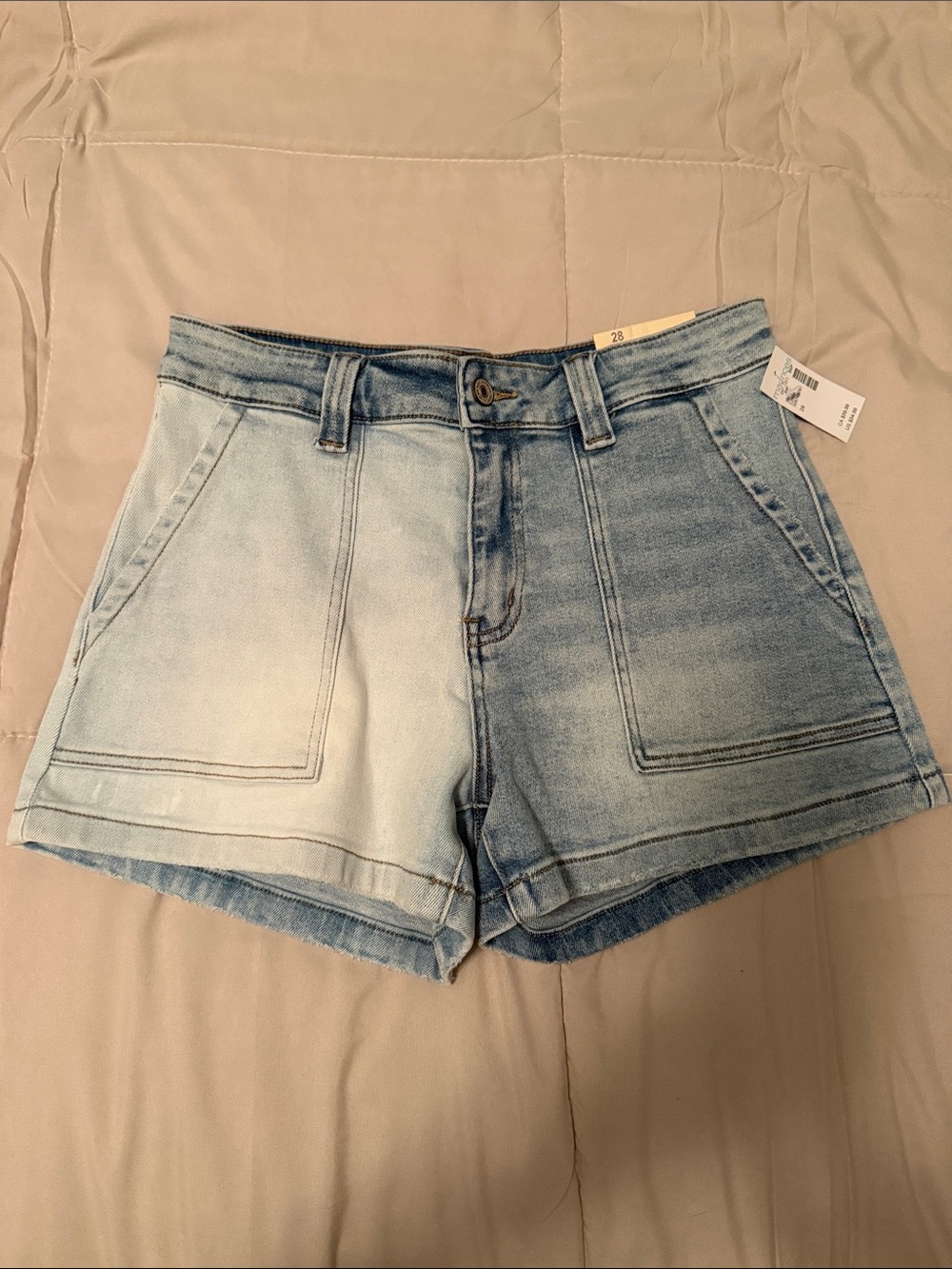 KanCan Two-Tone Light Blue High-Rise Denim Shorts 28 NWT